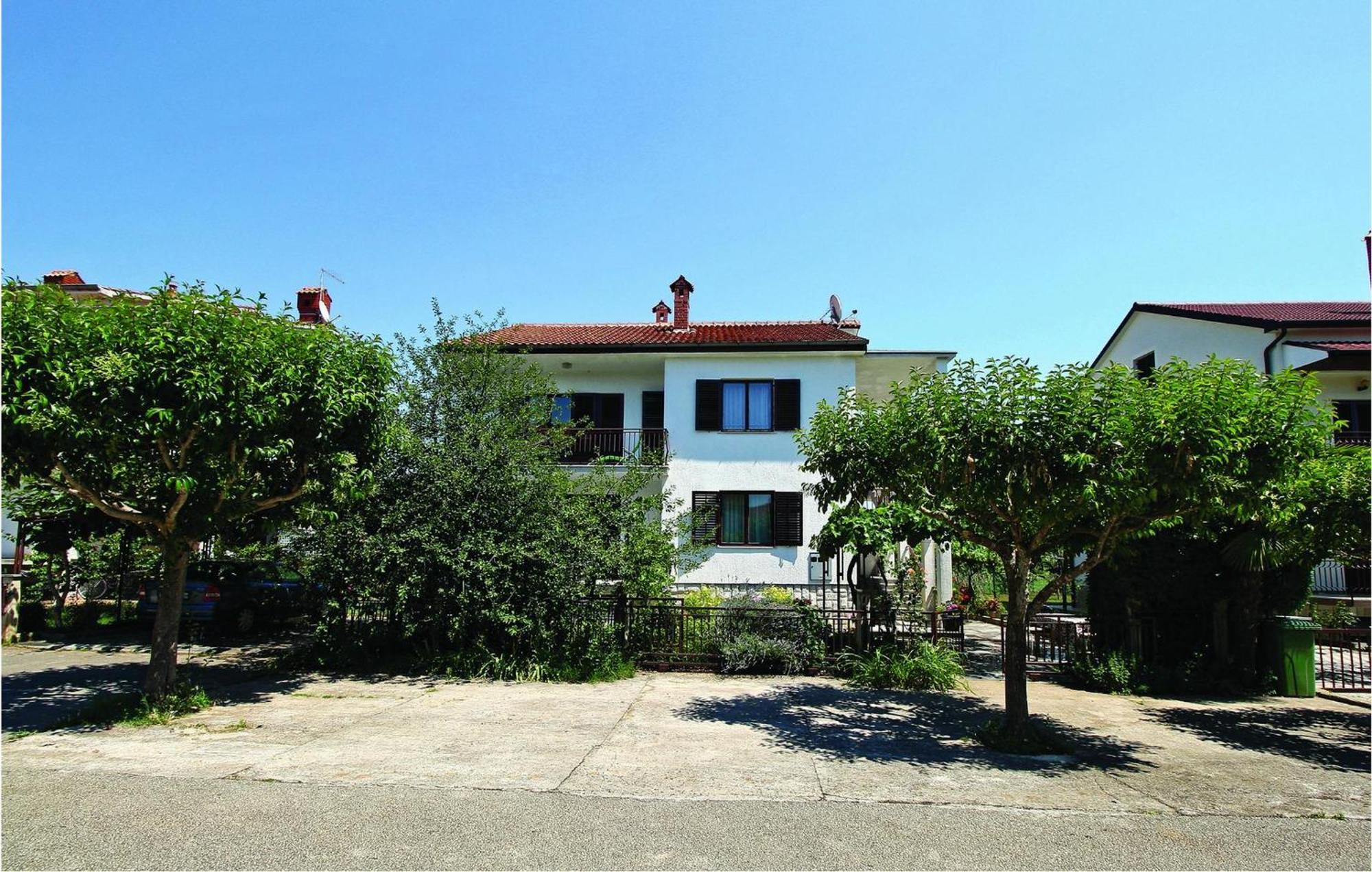 Gorgeous Apartment In Umag With Wifi 外观 照片