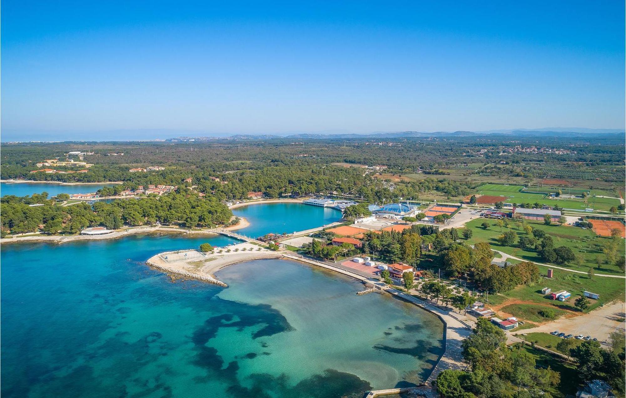 Gorgeous Apartment In Umag With Wifi 外观 照片